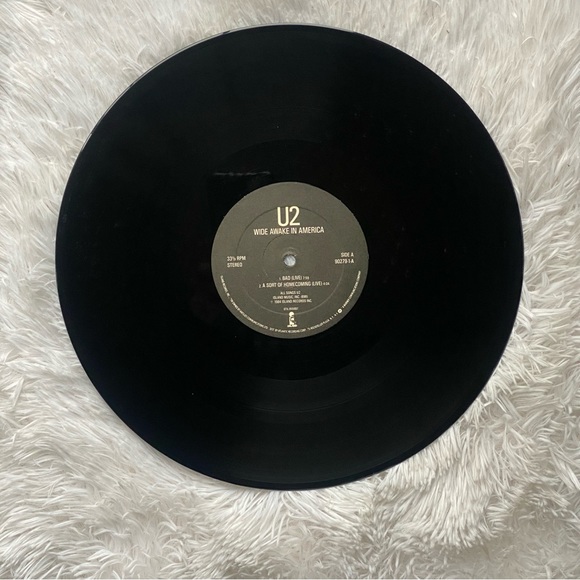 U2 Wide Awake In America 1985 EP Vinyl Record - Picture 4 of 5